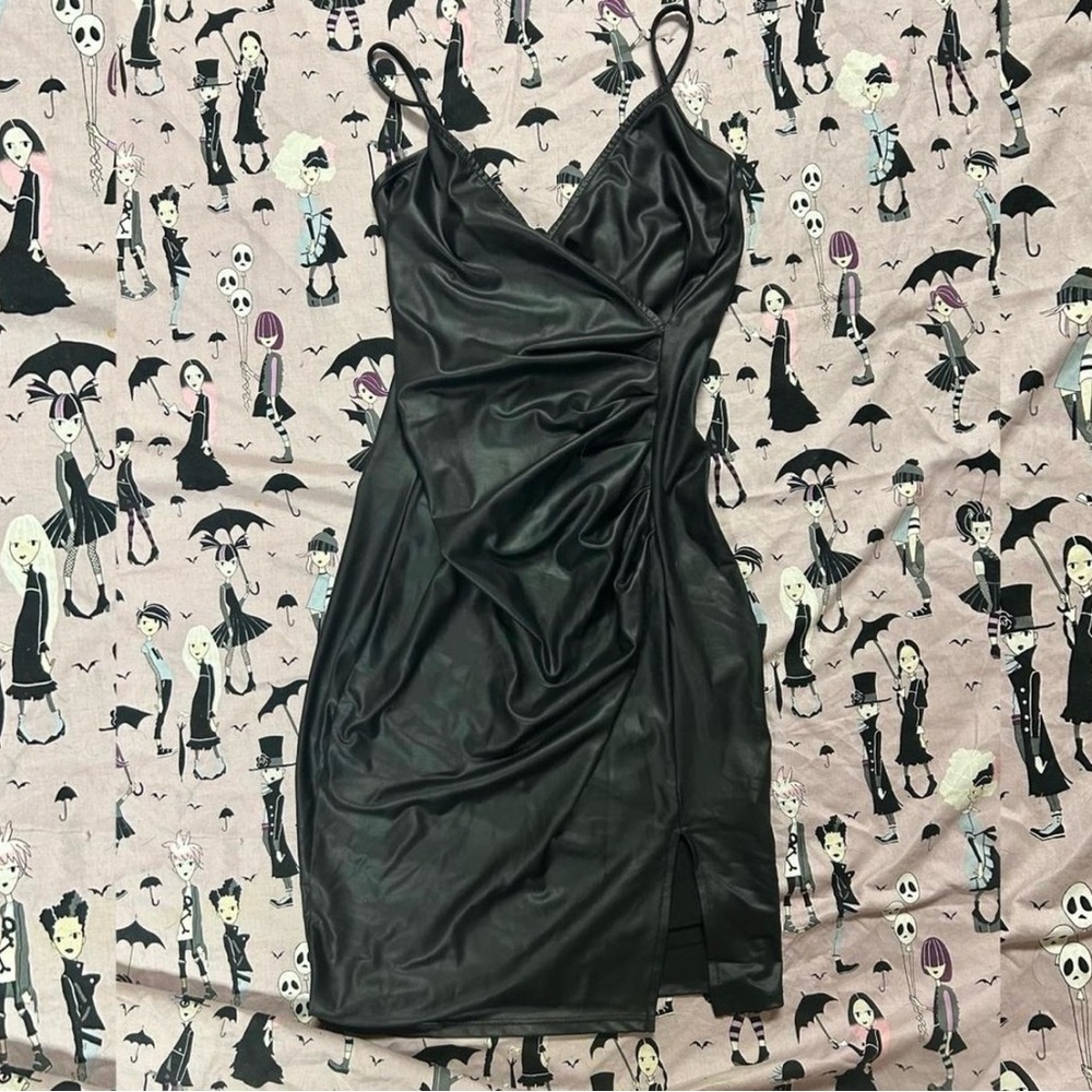 Fashion Nova Black Deep V-Neck Bodycon Dress with Slit